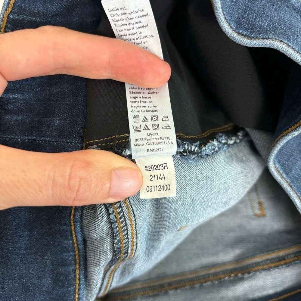 Spanx Distressed Skinny Jeans 20203R Size M - Picture 11 of 14